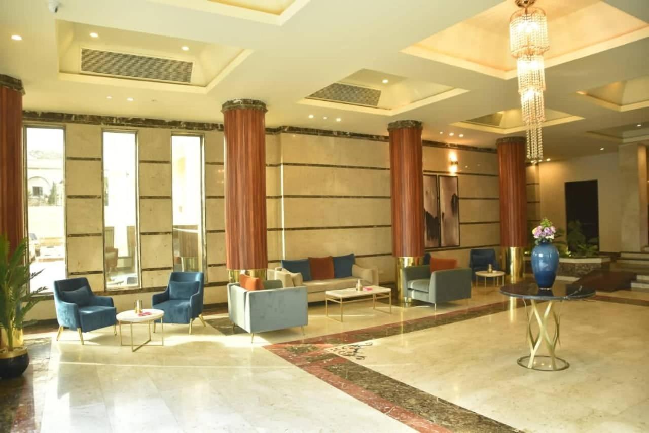 Ultra Loaloa Nile Maadi Hotel Cairo Exterior photo